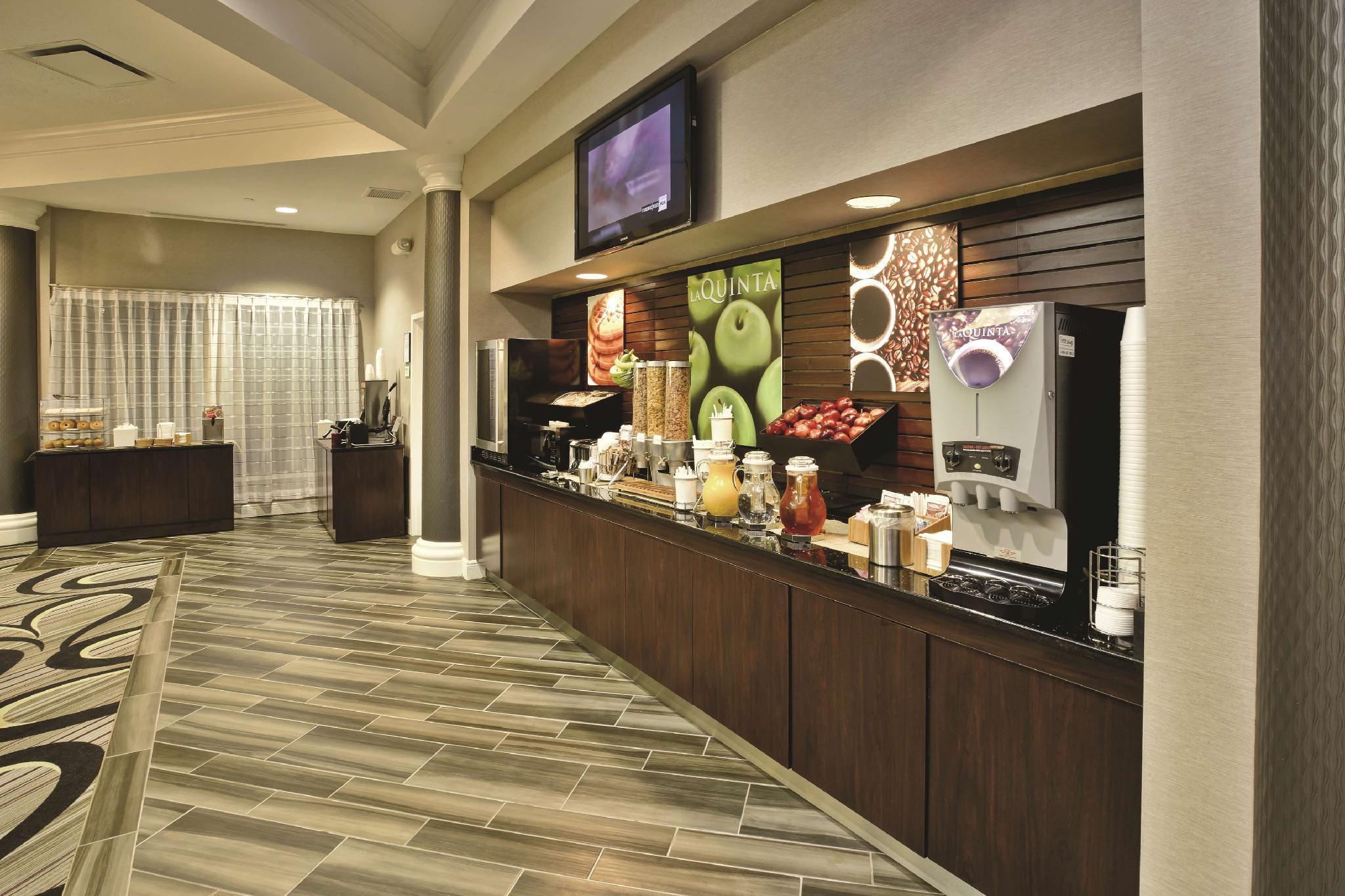 La Quinta By Wyndham Birmingham Homewood Bagian luar foto