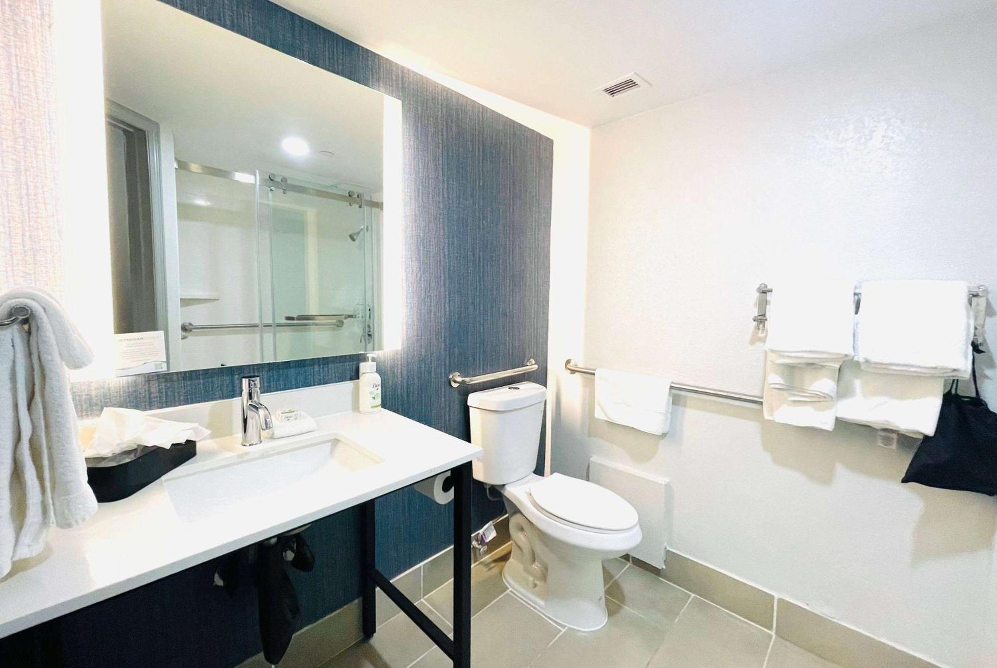 La Quinta By Wyndham Birmingham Homewood Bagian luar foto